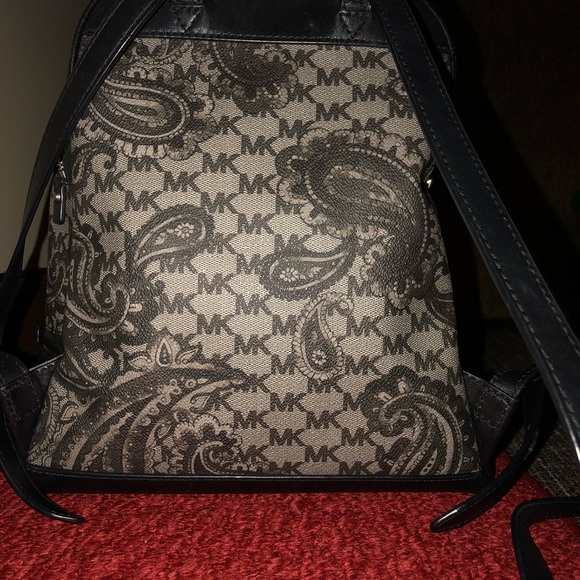 SOLD! - Picture 3 of 5